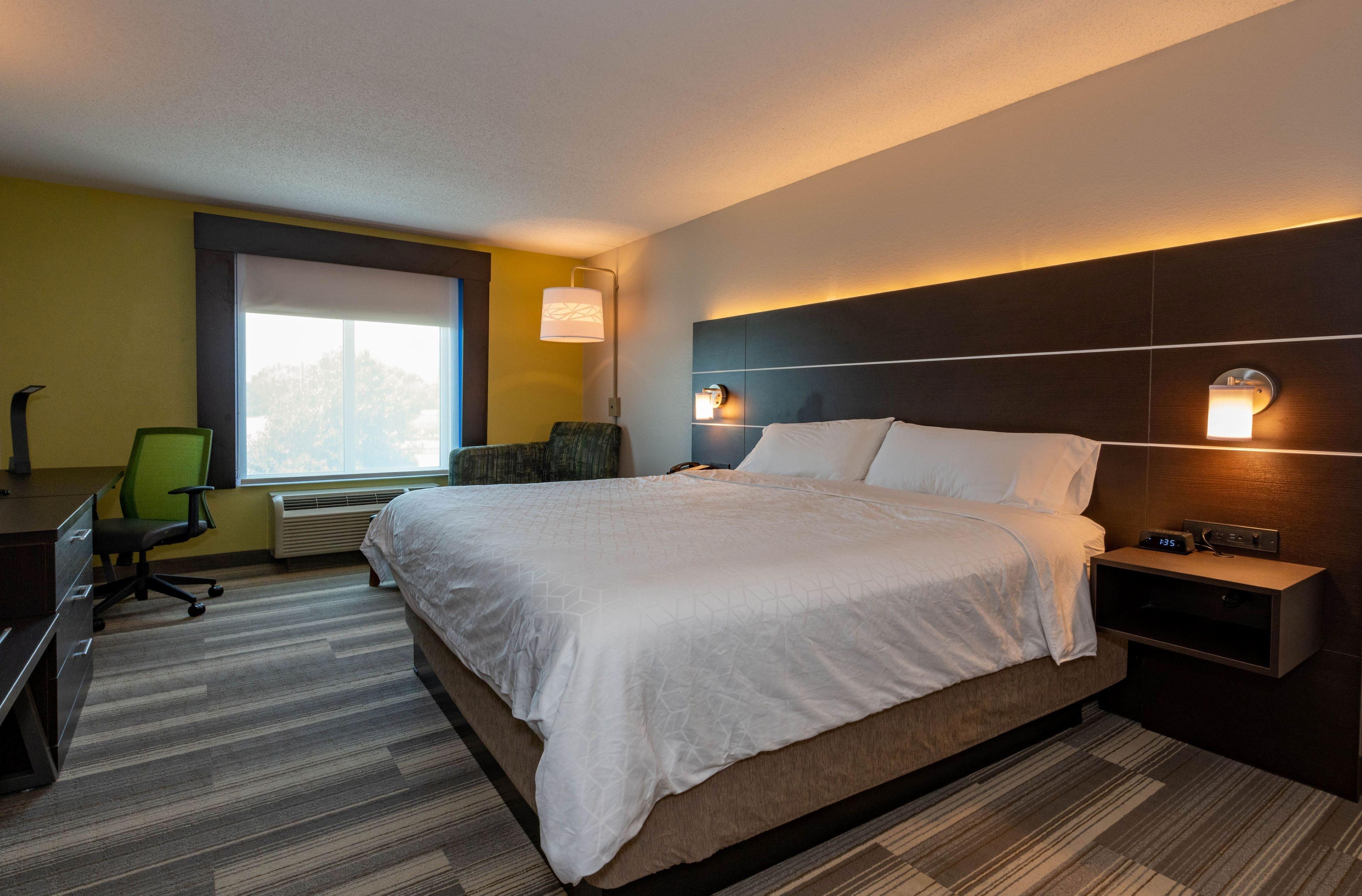Holiday Inn Express Hotel & Suites Kansas City - Grandview By Ihg Buitenkant foto