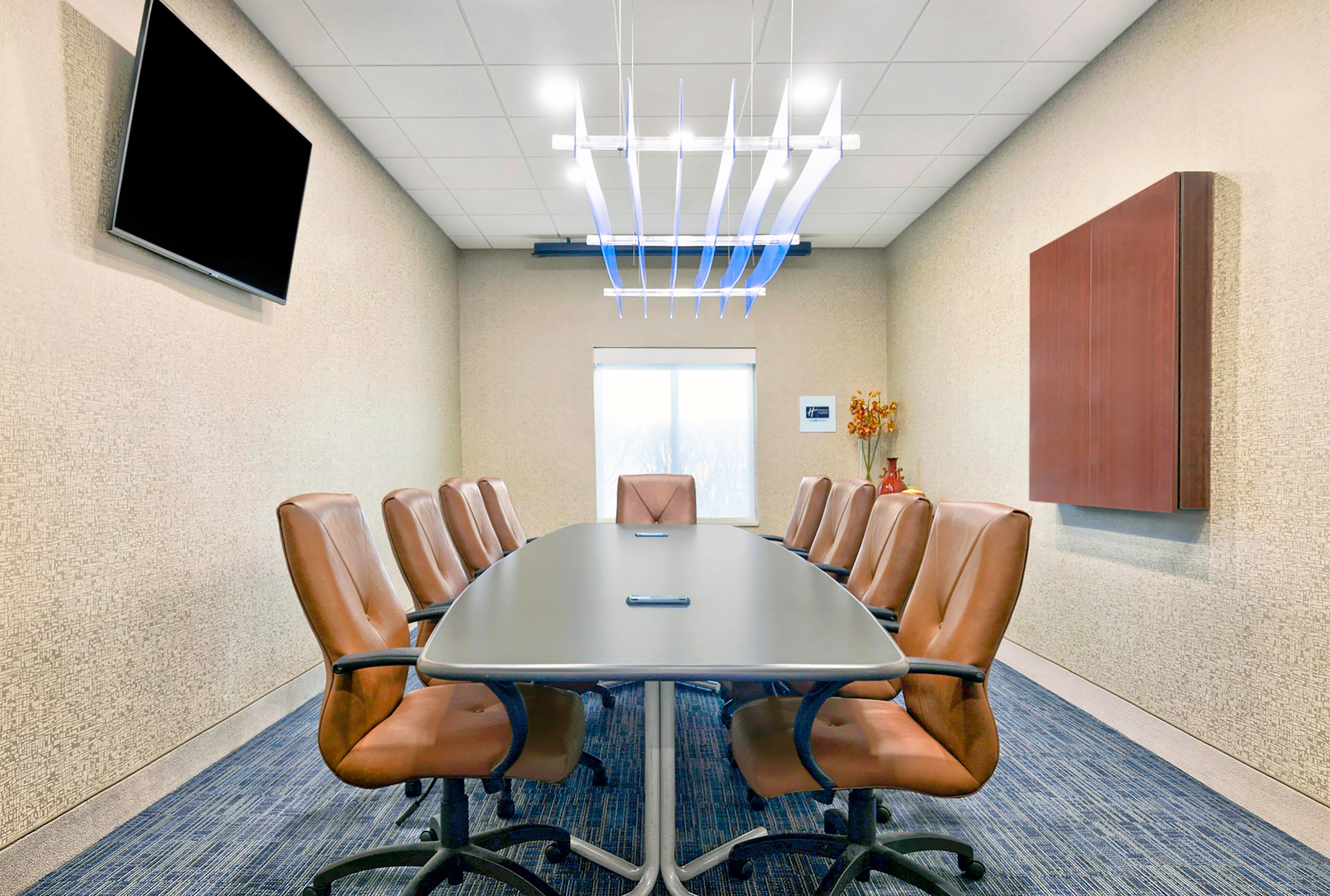 Holiday Inn Express Hotel & Suites Kansas City - Grandview By Ihg Buitenkant foto