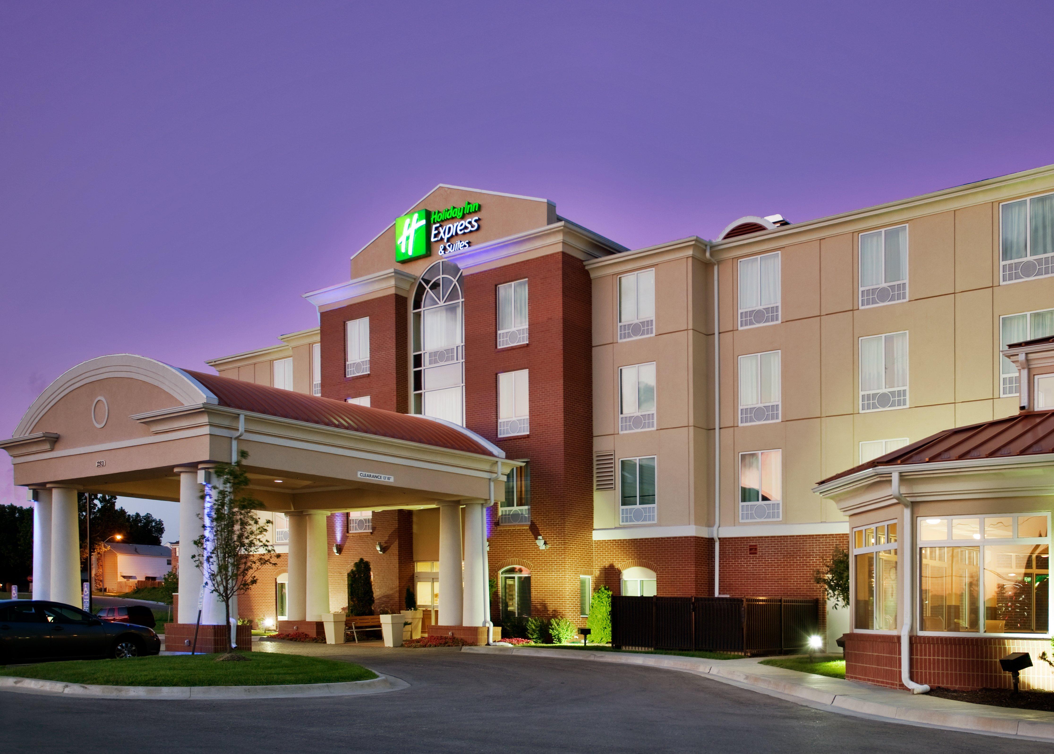 Holiday Inn Express Hotel & Suites Kansas City - Grandview By Ihg Buitenkant foto