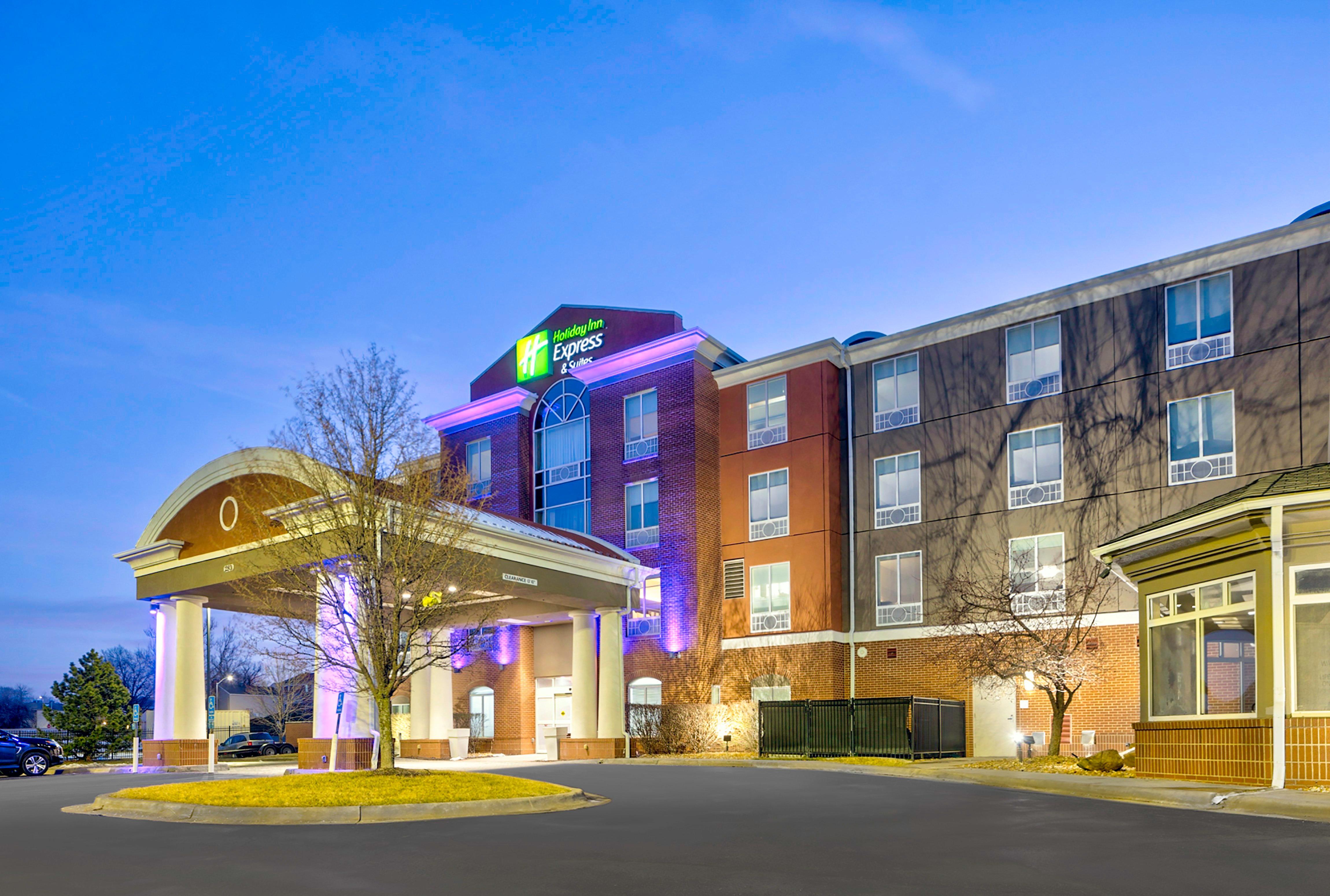 Holiday Inn Express Hotel & Suites Kansas City - Grandview By Ihg Buitenkant foto