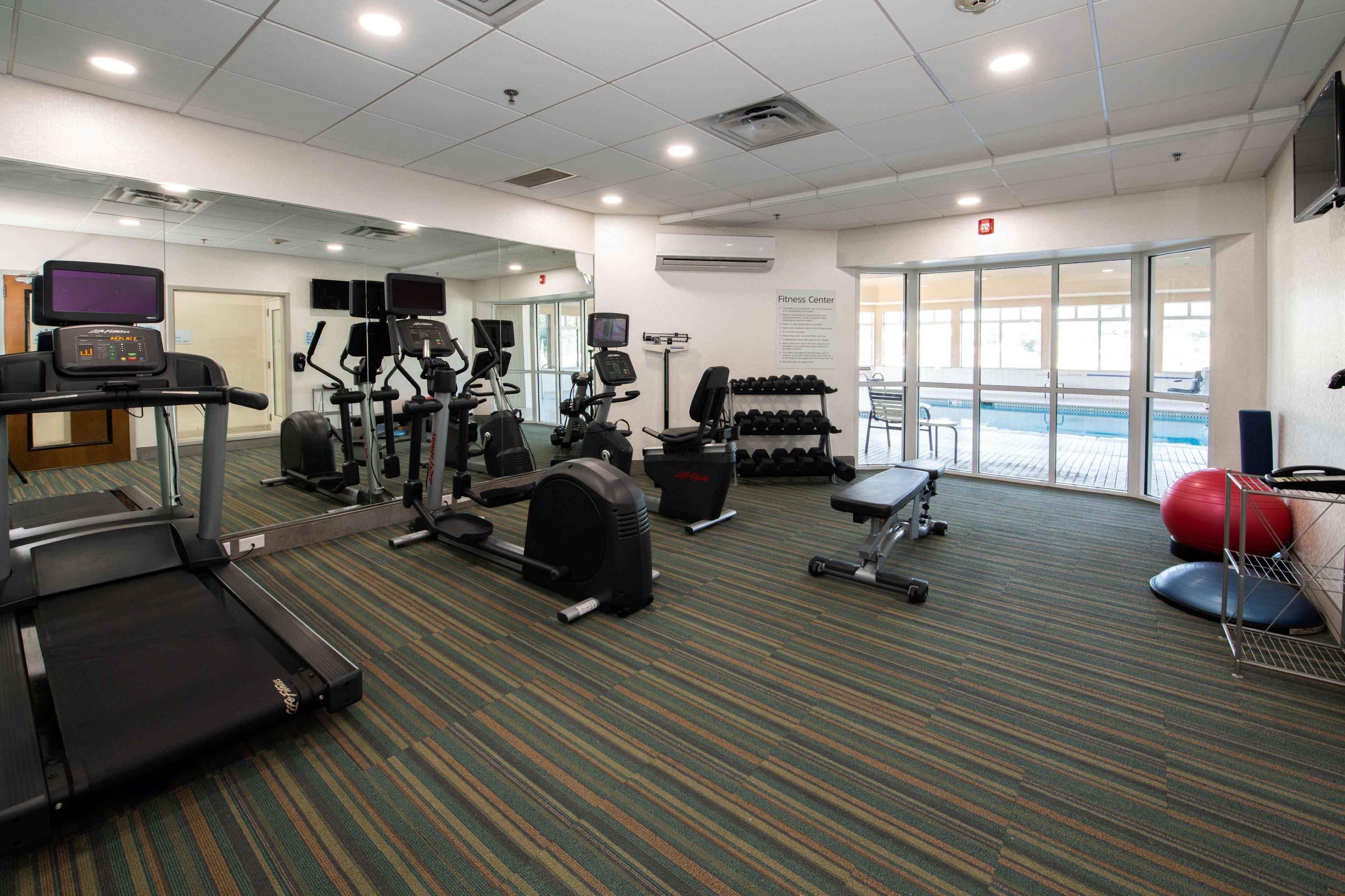 Holiday Inn Express Hotel & Suites Kansas City - Grandview By Ihg Buitenkant foto