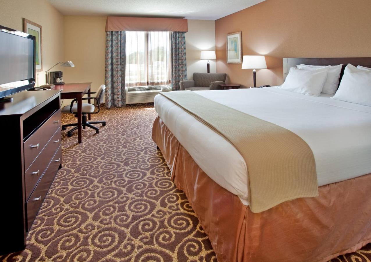 Holiday Inn Express Hotel & Suites Kansas City - Grandview By Ihg Buitenkant foto
