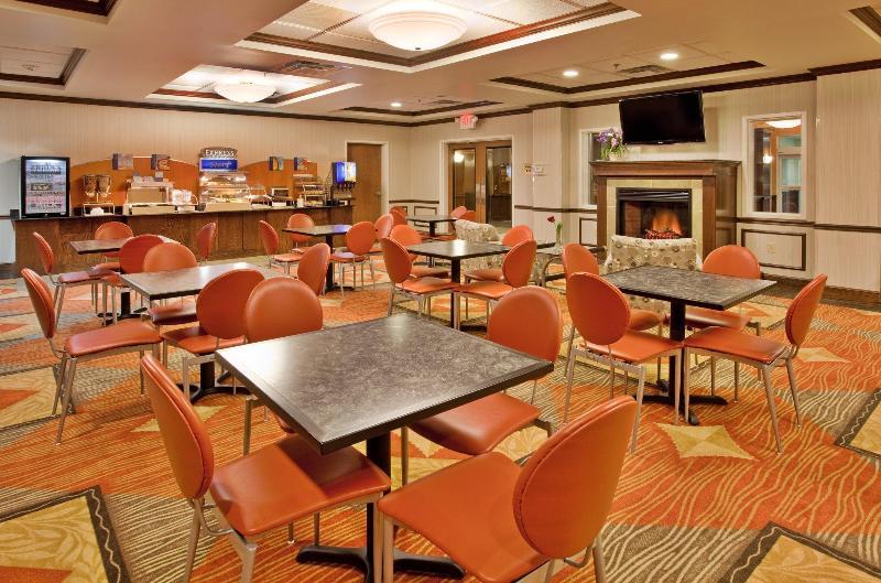Holiday Inn Express Hotel & Suites Kansas City - Grandview By Ihg Buitenkant foto
